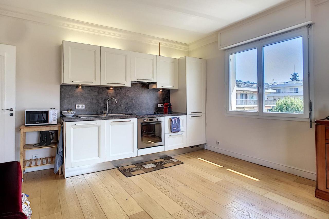 Beau 3 Pièces Avec Loggia Climatisée à Deux Pas De La Croisette, *